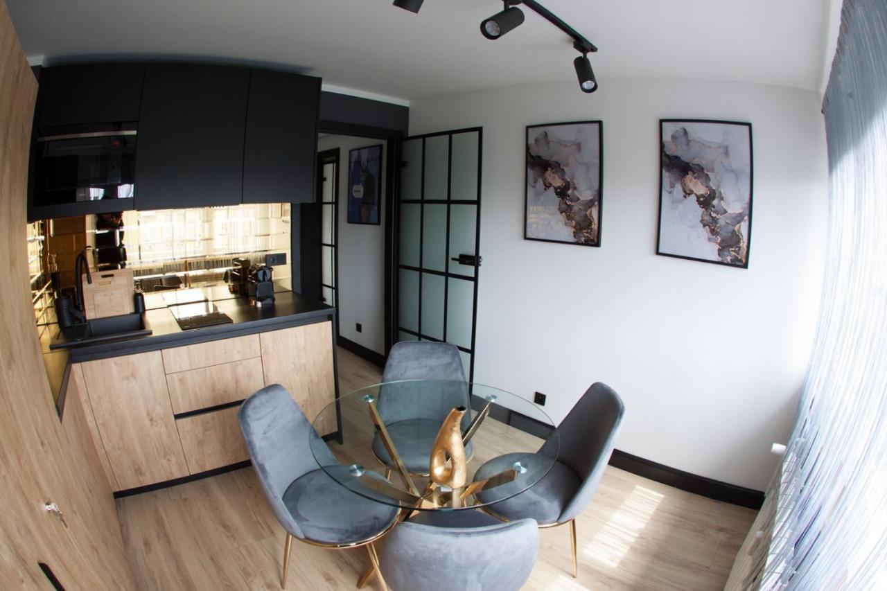 Apartament Neptun Centrum Gliwice Exterior foto